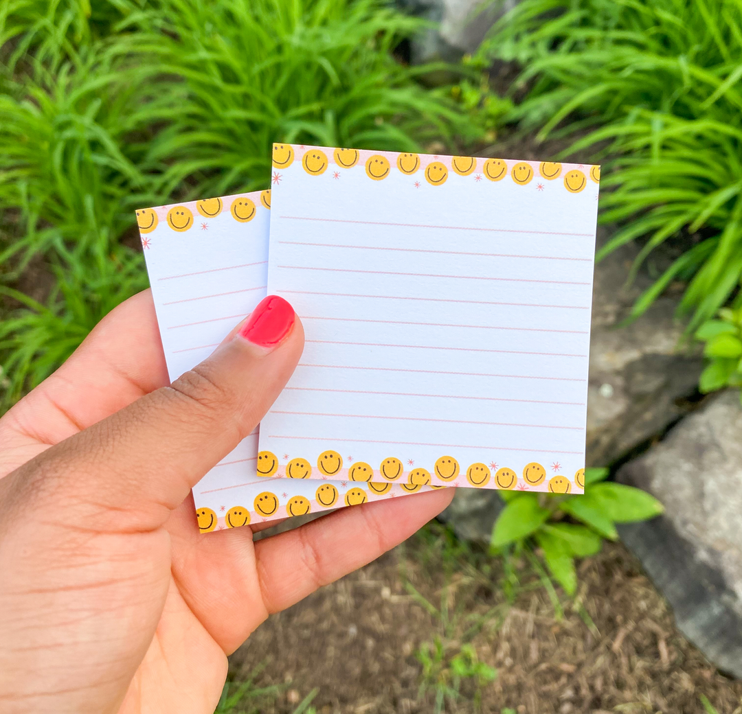 Smiley Lined Sticky Notes