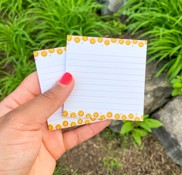 Smiley Lined Sticky Notes